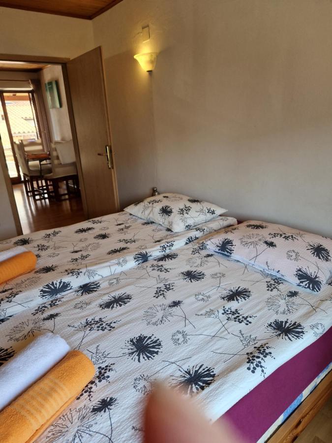 Apartment Svobode イゾラ エクステリア 写真