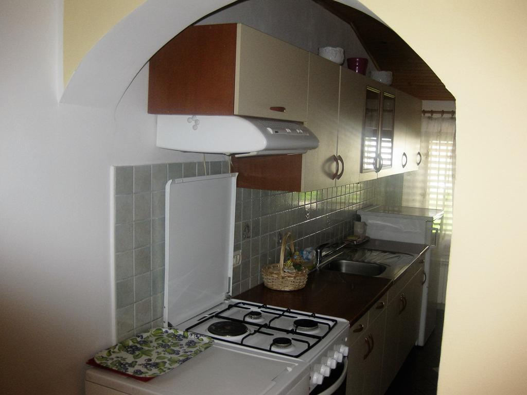Apartment Svobode イゾラ エクステリア 写真